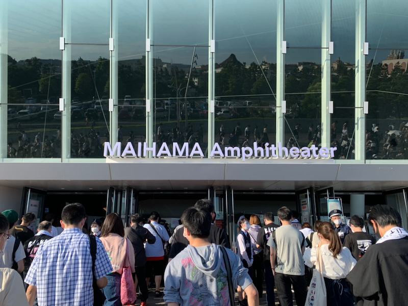 「BACKS LIVE!!」櫻坂46初の有観客ライブを開催